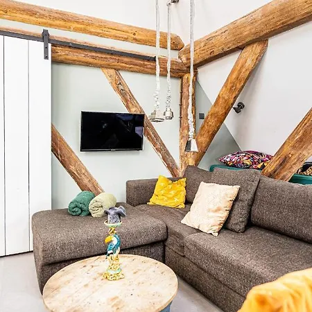 Authentic In Near Amsterdam Apartment
